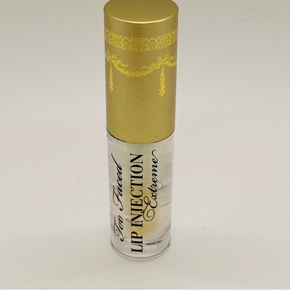 NWT Too Faced Lip Injection 1.5 g Travel Size